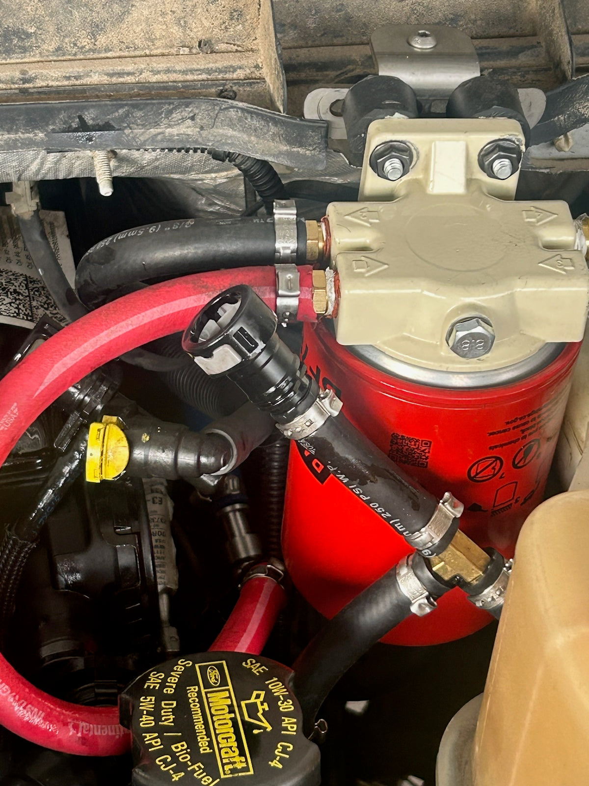 How to Change Fuel Filter on Diesel Motorhome: Easy Step-by-Step Guide